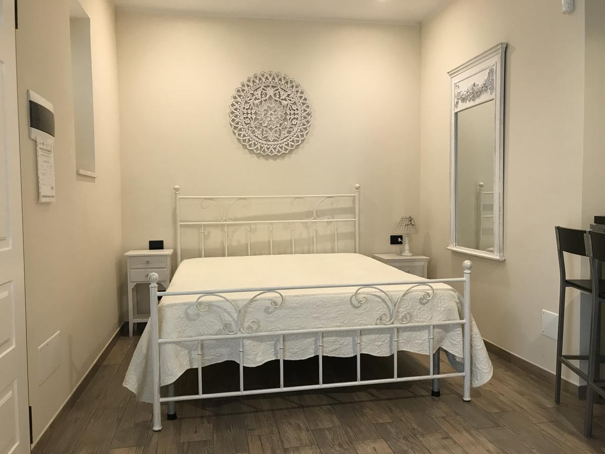 Bed And Breakfast Sun Wine Taranto Exterior photo