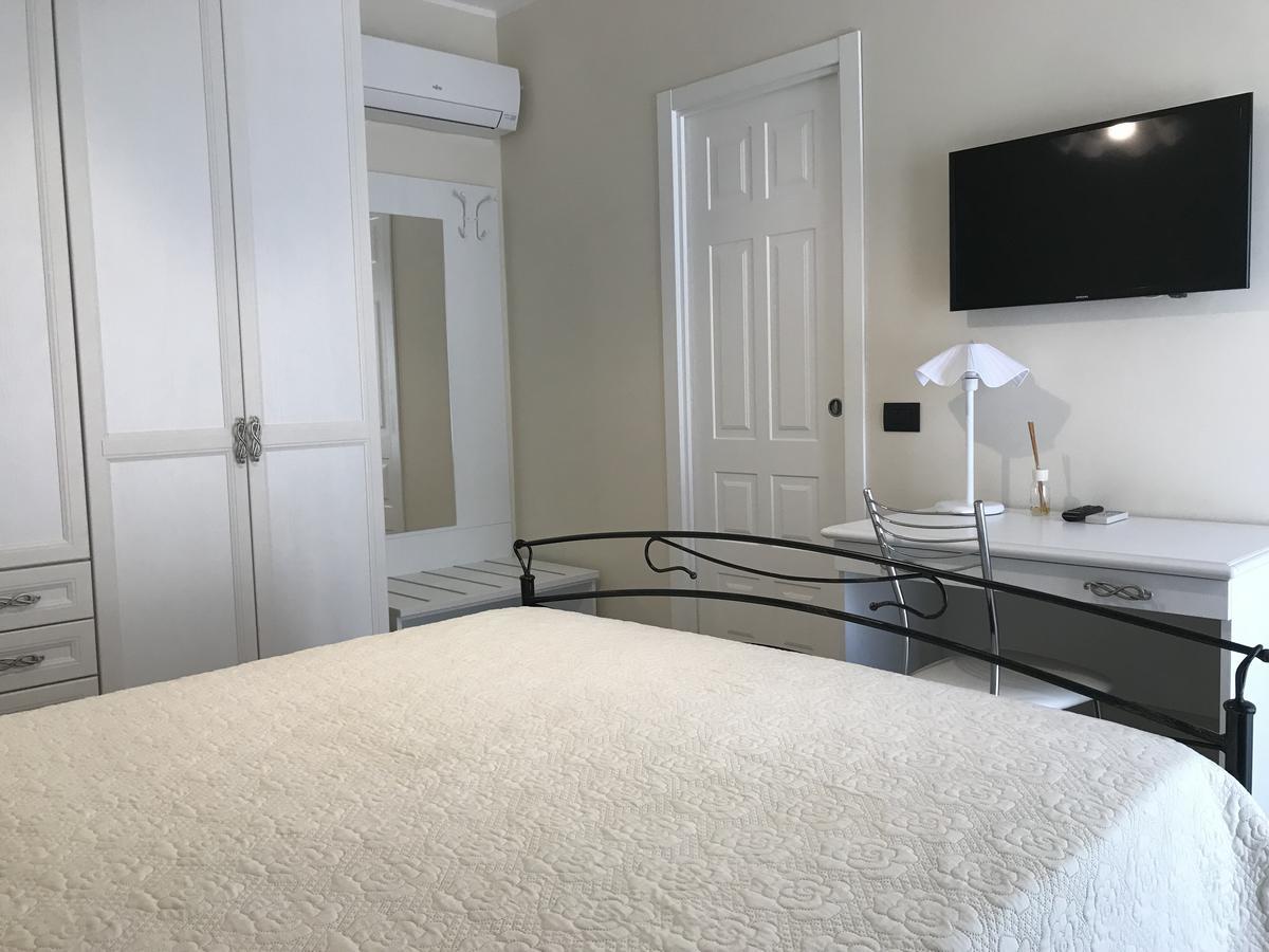 Bed And Breakfast Sun Wine Taranto Exterior photo